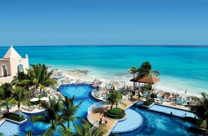 Cancun | Stan Loomis